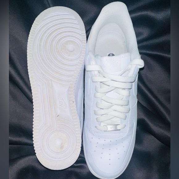 🚨 CHRISTMAS SALE 🚨 Men’s Original Air-Force 1’s Sneakers SIZE 13 - Picture 8 of 10